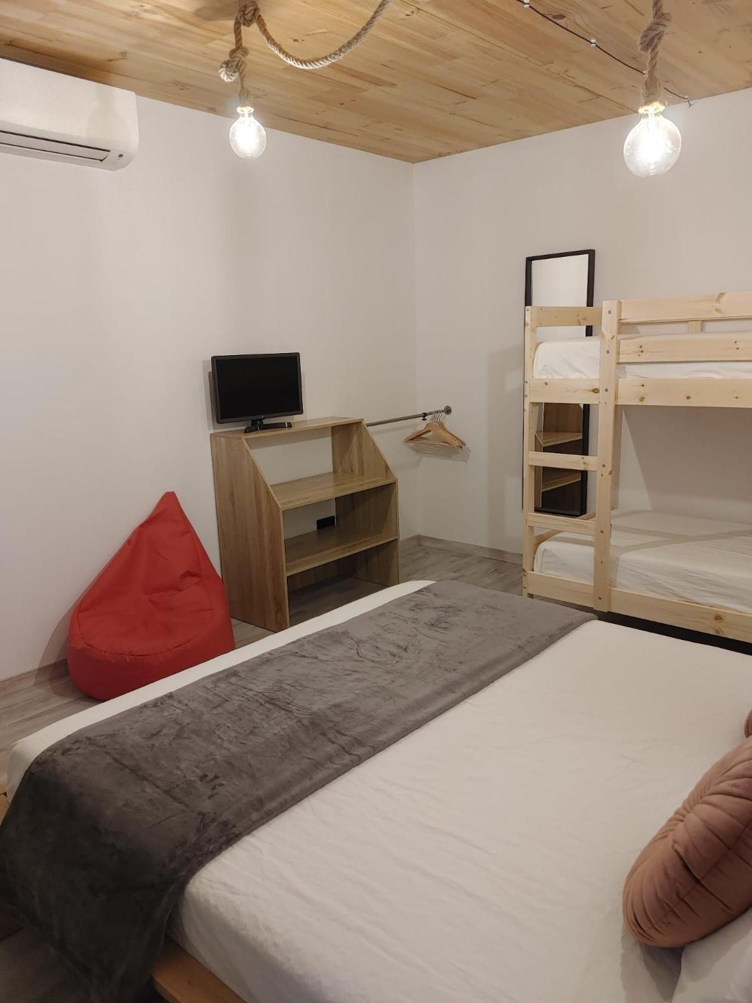 سان فيليو ذي غيشولس Bibrabe Home المظهر الخارجي الصورة
